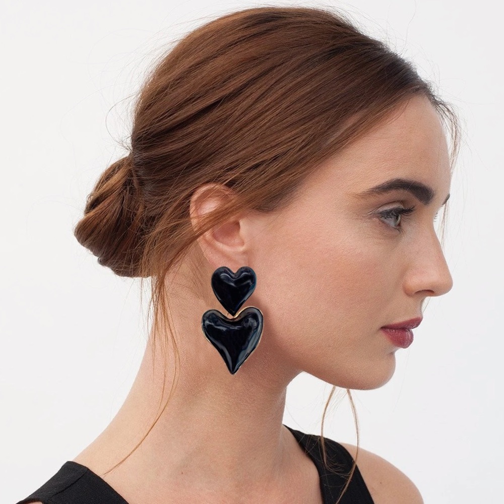 DOUBLE HEARTS STATEMENT DROP EARRING